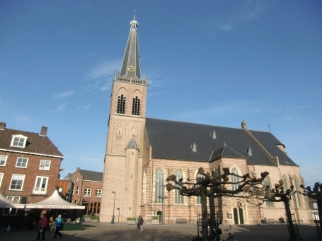 Doetinchem : Simonsplein, die evang. Kirche St. Catharina